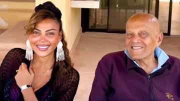 ريهام حجاج برفقة مجدي يعقوب من الساحل الشمالي ريهام حجاج برفقة مجدي يعقوب من الساحل الشمالي