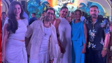 ليلى علوي تخطف الأنظار بإطلالة أنيقة في سهرة فنية مميزة صور