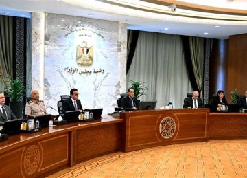 مدبولي: إعداد خارطة طريق لتطوير الإعلام المصري تحظى بالتوافق لترسخ مبدأ الرأي والرأي الآخر