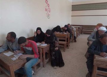 ضمن مشروع المصريون يتعلمون .. 53 فصلا جديدا لمحو الأمية في 4 مراكز بالمنيا ضمن مشروع المصريون يتعلمون .. 53 فصلا جديدا لمحو الأمية في 4 مراكز بالمنيا