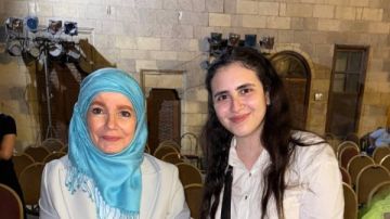 لم أعتزل الفن.. مشيرة إسماعيل: الحجاب ليس عائقا أمام تقديم أعمال ناجحة خاص لم أعتزل الفن.. مشيرة إسماعيل: الحجاب ليس عائقا أمام تقديم أعمال ناجحة خاص