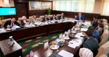 وزير البترول: البتروكيماويات لبنة أساسية فى إنتاج المنتجات المرتبطة بالحياة اليومية وزير البترول: البتروكيماويات لبنة أساسية فى إنتاج المنتجات المرتبطة بالحياة اليومية