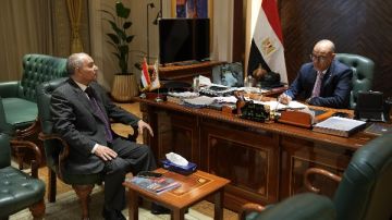 وزير العمل يبحث توفير فرص عمل للشباب المصري بالقصيم السعودية وزير العمل يبحث توفير فرص عمل للشباب المصري بالقصيم السعودية