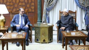 شيخ الأزهر: من الضروري رفع مستوى مقدمي الخدمات الغذائية للالتزام بالمعايير الصحية