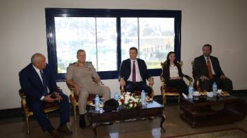 علاء فاروق: نتبنى الحلول التكنولوجية الحديثة لمواجهة تحديات الزراعة علاء فاروق: نتبنى الحلول التكنولوجية الحديثة لمواجهة تحديات الزراعة