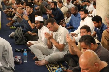 هل تعلم ماذا يقول لك الله إذا قلت هذا الدعاء؟ .. كنوز ربانية