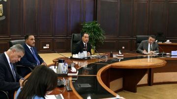 التنمية المحلية: تسليم 1298 قطعة أرض للإسكان لتنفيذ مشروعات بديل الايجار القديم التنمية المحلية: تسليم 1298 قطعة أرض للإسكان لتنفيذ مشروعات بديل الايجار القديم