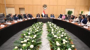 الصناعة تدعو المستثمرين الراغبين في إقامة مصنع لإنتاج منتجات الكتان بالتقدم للوزارة للحصول على التراخيص الصناعة تدعو المستثمرين الراغبين في إقامة مصنع لإنتاج منتجات الكتان بالتقدم للوزارة للحصول على التراخيص