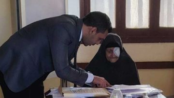 قاض بدرجة إنسان.. تسهيل التصويت لكبار السن في انتخابات الشيوخ 2025 بالبحيرة