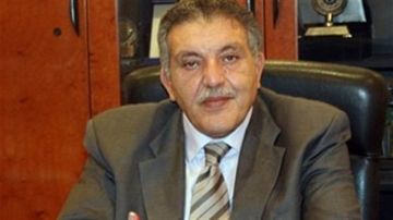 أحمد الوكيل: مبادرة تخفيض هوامش الربح خطوة طوعية.. والسوق يتمتع بوفرة أحمد الوكيل: مبادرة تخفيض هوامش الربح خطوة طوعية.. والسوق يتمتع بوفرة