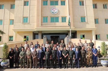 القوات المسلحة تختتم الدورة التدريبية الدولية لحماية المدنيين بمهام الأمم المتحدة والقانون الدولى للهجرة