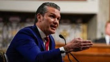 زلزال في البنتاجون.. إقالات تطال قادة كبار بسبب الضربات ضد إيران زلزال في البنتاجون.. إقالات تطال قادة كبار بسبب الضربات ضد إيران