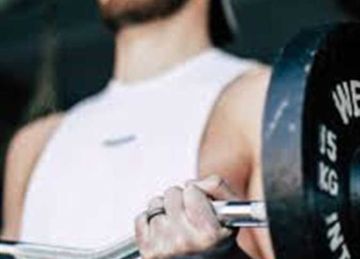 قبل أن تبدأ تمارين الجيم.. 6 أسباب تدفعك للتخلي عن الخاتم والدبلة