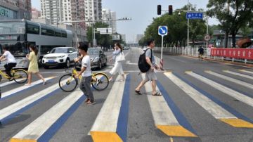 قريطم: 50 جنيها غرامة عبور المشاة عشوائيا.. والمطلوب التطبيق الفعلي