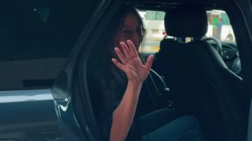 إليسا تصل إلى مصر استعدادا لحفلها في الساحل الشمالي.. صور إليسا تصل إلى مصر استعدادا لحفلها في الساحل الشمالي.. صور