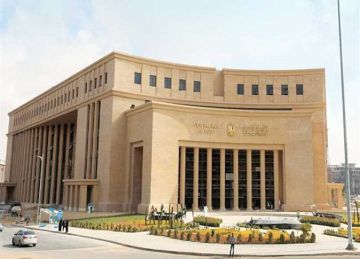 بعد خفض سعر الفائدة للمرة الثالثة.. المركزي : معدلات النمو والتضخم العالمي ما تزال عرضة للمخاطر بعد خفض سعر الفائدة للمرة الثالثة.. المركزي : معدلات النمو والتضخم العالمي ما تزال عرضة للمخاطر