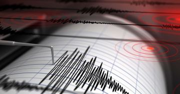 هزة أرضية قوية تضرب شمال مرسى مطروح.. هل تأثرت السواحل المصرية؟ هزة أرضية قوية تضرب شمال مرسى مطروح.. هل تأثرت السواحل المصرية؟