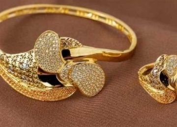 سعر الذهب اليوم الجمعة 29 أغسطس محليا وعالميا.. عيار 21 الآن بعد الزيادة الأخيرة