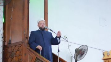 بعد عودته للقاهرة.. يسري عزام يلقي خطبة الجمعة الأولى له بمسجد نوري خطاب