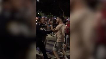 حد يبلغ الصغار .. علاء مبارك يعلق على فيديو لمسؤول فلسطيني يرفض التطاول على مصر حد يبلغ الصغار .. علاء مبارك يعلق على فيديو لمسؤول فلسطيني يرفض التطاول على مصر