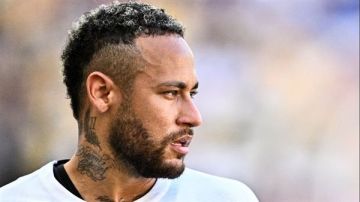 إصابة جديدة تضرب نيمار قبل إعلان قائمة البرازيل