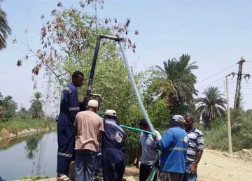 إغلاق 3 منافذ عشوائية تسببت في ضعف وصول مياه الشرب لقرى إدفو بأسوان