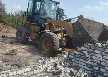 ضمن المرحلة الثانية من الموجة الـ27.. إزالة 16 حالة تعدي على أراضي أملاك الدولة في الشرقية (صور) ضمن المرحلة الثانية من الموجة الـ27.. إزالة 16 حالة تعدي على أراضي أملاك الدولة في الشرقية (صور)