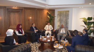 غرفة القاهرة التجارية تبحث مع مجلس تنمية هونج كونج فرص الاستثمار المشترك