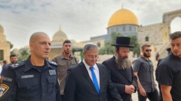 فرنسا تدين اقتحام بن جفير للحرم القدسي وتؤكد ضرورة احترام الوضع التاريخي القائم فرنسا تدين اقتحام بن جفير للحرم القدسي وتؤكد ضرورة احترام الوضع التاريخي القائم