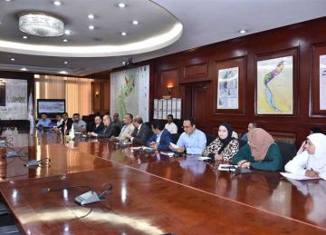 لغير الجادين.. محافظ الأقصر يوجه بسرعة إنهاء إجراءات تقنين أراضي الدولة واستردادها