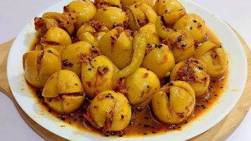 مخلل الليمون بالعصفر .. اكتشف أسرار الأكلة الشعبية مخلل الليمون بالعصفر .. اكتشف أسرار الأكلة الشعبية