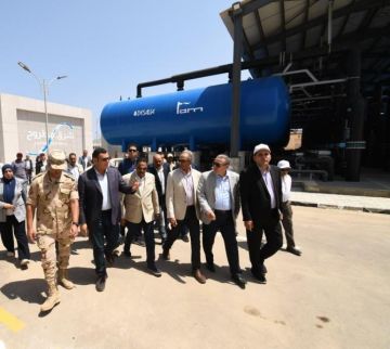 وزير الإسكان ومحافظ مطروح يتفقدان محطة تحلية مياه البحر الرميلة 4 بطاقة 65 ألف م3 يوم