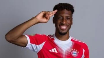 انفراجة في صفقة انتقال كومان من بايرن ميونخ لـ النصر السعودي انفراجة في صفقة انتقال كومان من بايرن ميونخ لـ النصر السعودي