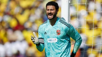 استبعاد للشناوي في الأهلي.. إعلامي يكشف التفاصيل استبعاد للشناوي في الأهلي.. إعلامي يكشف التفاصيل