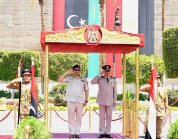 رئيس الأركان يهنئ الفريق صدام خليفة حفتر بمناسبة تعيينه نائبا للقائد العام للجيش الوطني الليبي