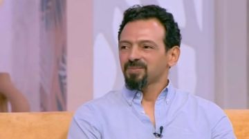 شدي حيلك يا نهاد.. المخرج يسرى نصر الله ينعى الراحل تيمور تيمور بكلمات مؤثرة شدي حيلك يا نهاد.. المخرج يسرى نصر الله ينعى الراحل تيمور تيمور بكلمات مؤثرة