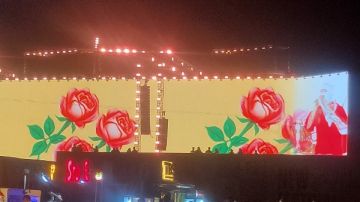 أسرة تووليت وأصدقائه مفاجأة حفل ختام مهرجان العلمين الجديدة