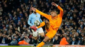 القارات الأعلى قيمة تسويقية فى كرة القدم 2025.. أفريقيا بالمركز الثالث