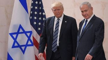 رغم اتهامات جرائم الإبادة.. ترامب يصف نتنياهو بـ رجل صالح و بطل حرب 