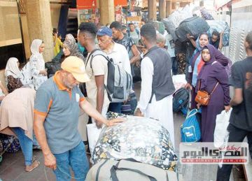 سودانيون بـ القطار الرابع للعودة الطوعية : شكرا مصر على كرم الضيافة 