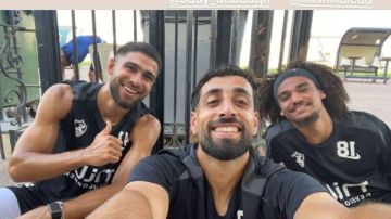 عمر فرج ينشر صورة له مع ثنائي الزمالك الفلسطيني عمر فرج ينشر صورة له مع ثنائي الزمالك الفلسطيني