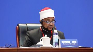 أمين البحوث الإسلامية من الصين: الإسلام ينبذ التمييز ويدعو لوحدة الإنسانية أمين البحوث الإسلامية من الصين: الإسلام ينبذ التمييز ويدعو لوحدة الإنسانية