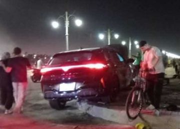 العربية طلعت على الرصيف.. دهس 3 سيدات أمام كورنيش دمياط بسبب السرعة الزائدة