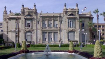 جامعة عين شمس تشارك في معرض أخبار اليوم للتعليم العالي جامعة عين شمس تشارك في معرض أخبار اليوم للتعليم العالي