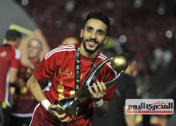 شوبير يزف بشرى لجماهير الأهلي: كريم فؤاد جدد ولاعب آخر يقترب