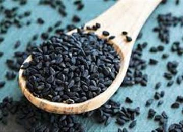 امضغها يوميا على الريق.. أهم فوائد حبة البركة الصحية