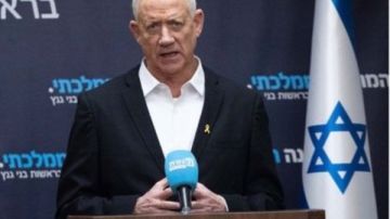 جانتس يقترح حكومة إسرائيلية مؤقتة لإطلاق سراح الرهائن.. وبن جفير يرفض بشدة جانتس يقترح حكومة إسرائيلية مؤقتة لإطلاق سراح الرهائن.. وبن جفير يرفض بشدة