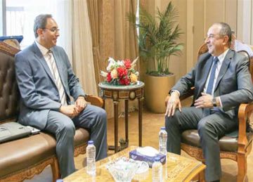 قطاع الأعمال العام : مشروعات كبرى في مجمع الألومنيوم بنجع حمادي قطاع الأعمال العام : مشروعات كبرى في مجمع الألومنيوم بنجع حمادي