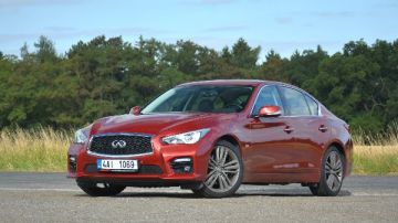 إنفينيتي تستعد لاطلاق Q50 الجديدة.. سيدان بشكل رياضي صور