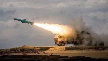 إيران.. بدء مناورات صاروخية للقوة البحرية تحت اسم الاقتدار المستدام 1404